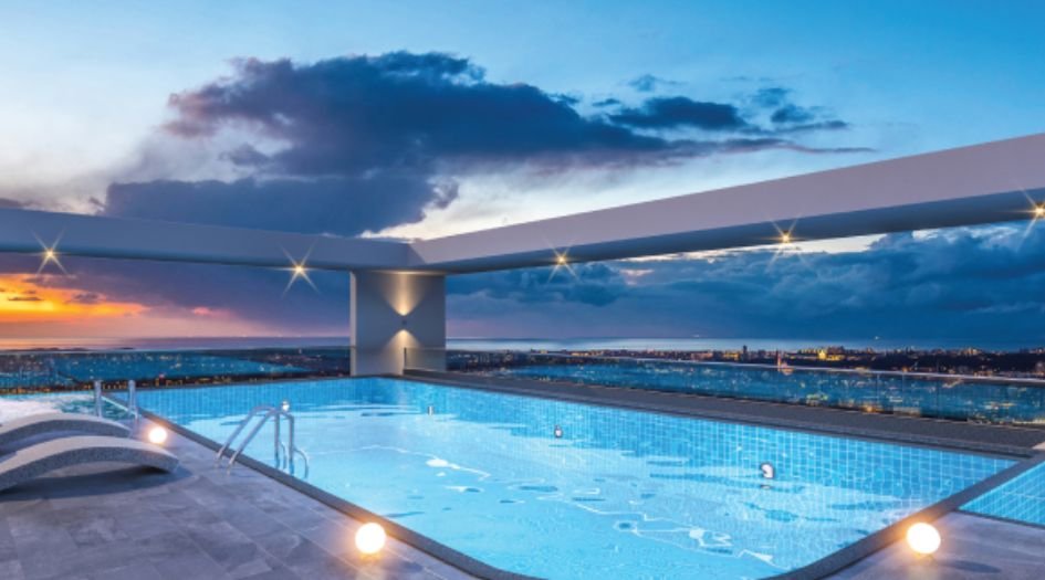 Pyramid-crown-8-Amenities-Infinity-Pool